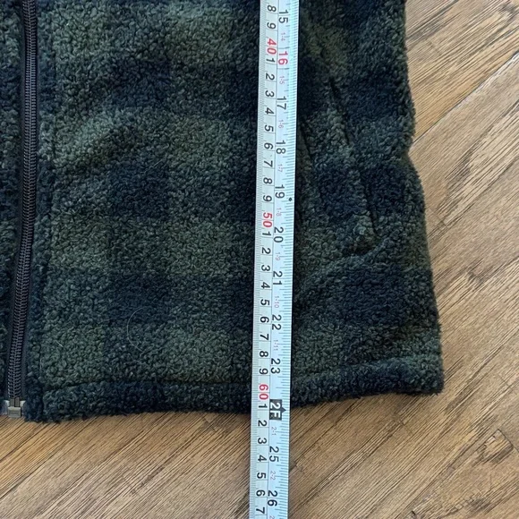 Woolrich Forest Plaid Fleece Vest - Picture 11 of 11